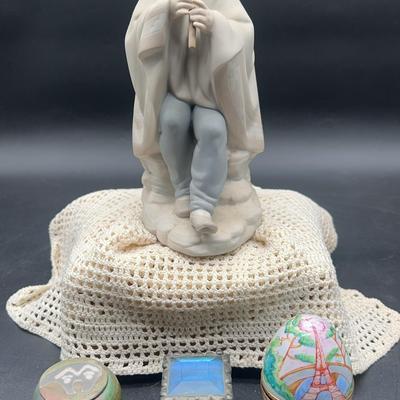 AY164E NAO By Lladro Shepherd Boy Flute Figurine