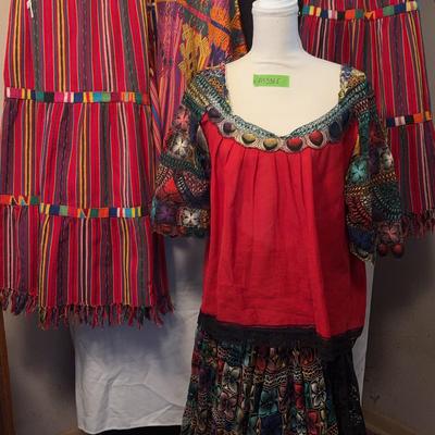 AY331E Renaissance Attire / Costume 