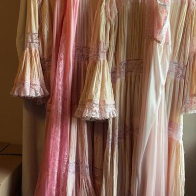 AY346E Vintage Lounge/Sleepwear