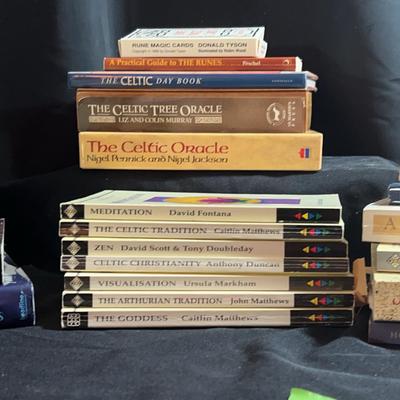 AY313E Magic Books 