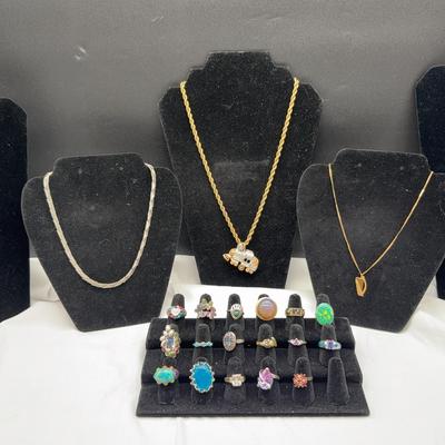 AY326E Monet And Renaissance Goldtone Chain Necklaces 