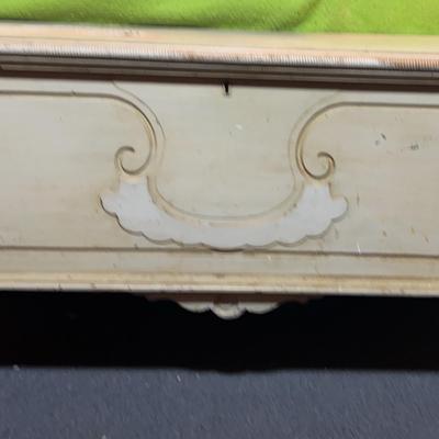 AY306E Vintage Cavalier Cedar Chest