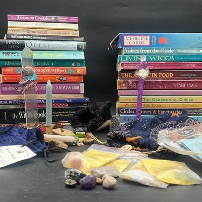 AY314E Stones, Minerals, Crystal And Books