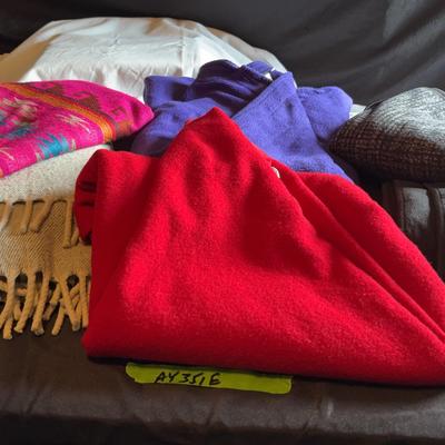 AY351E Women’s Winter Capes And Wraps 