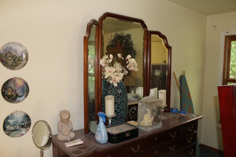 Sale Photo Thumbnail #45