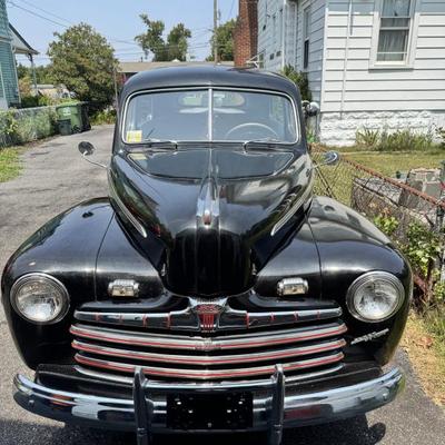1946 Ford Deluxe