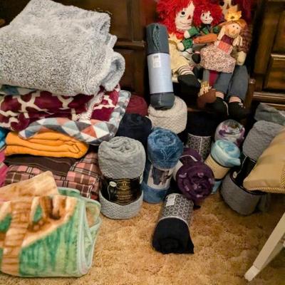Sale Photo Thumbnail #183