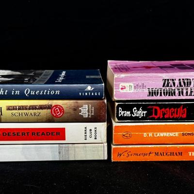 Dracula Novel, 30 Paper & Hard Back Books