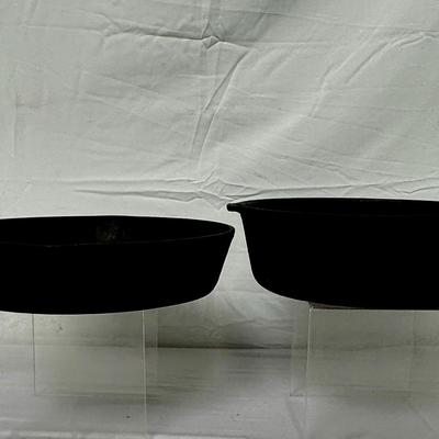 Cast Iron Skillets 