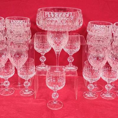 33pc Mixed Bohemia/Gorham/Royal Doulton Crystal Dishware