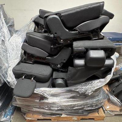 #2510 • (11) Car Seats on Pallet
