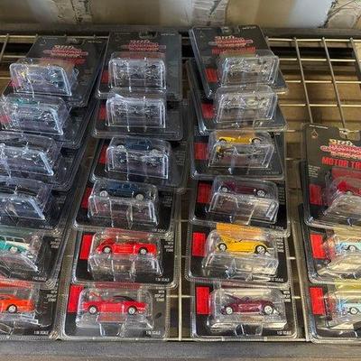 Sale Photo Thumbnail #378: #4058 • NEW!!! (21) Racing Champion Motor Trend Die Cast Cars
