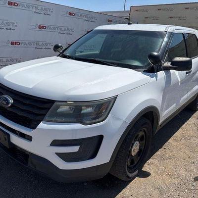 #315 • 2016 Ford Explorer
