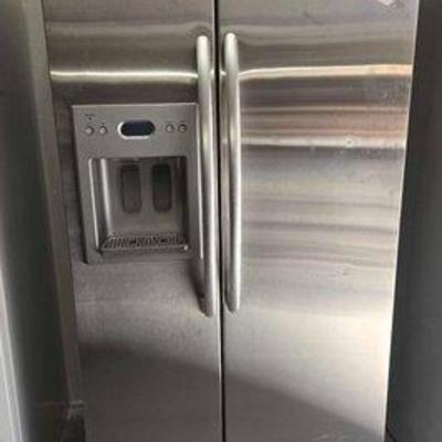 #2200 • KitchenAid Fridge
