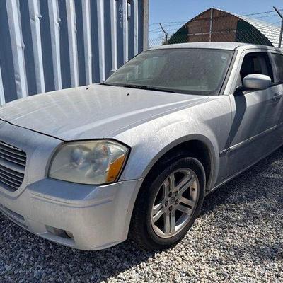 #580 • 2006 Dodge Magnum
