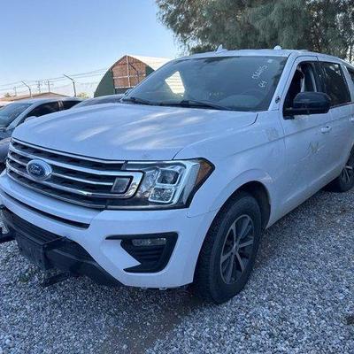 #555 • 2020 Ford Expedition
