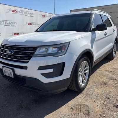 #320 • 2017 Ford Explorer
