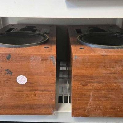 Sale Photo Thumbnail #213: #2046 • (2) MCS 3 Way Bass Reflex Speaker
