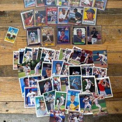 Sale Photo Thumbnail #177: #1890 • Baseball Cards
