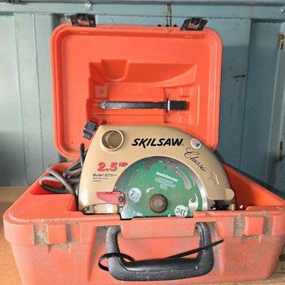 Sale Photo Thumbnail #319: #3068 • Skilsaw & Case
