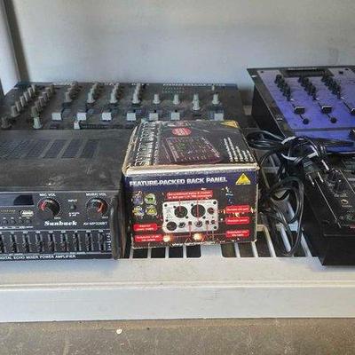 Sale Photo Thumbnail #199: #2018 • (5) Amplifiers & Mixers
