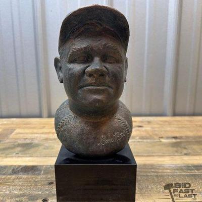Sale Photo Thumbnail #167: #1874 • Babe Ruth New York Yankees Limited Edition Bust by Peter Rubino with COA
