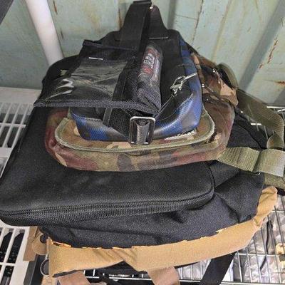 #3516 • (8) Backpacks & Bags
