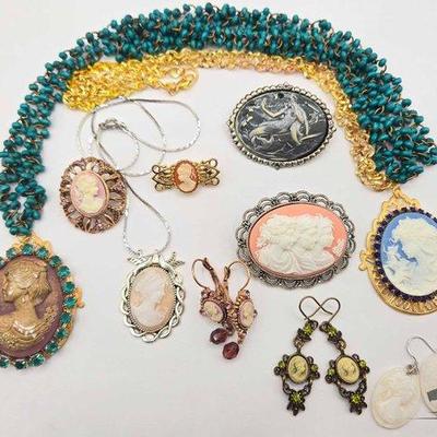 #1020 • Cameo Costume Jewelry
