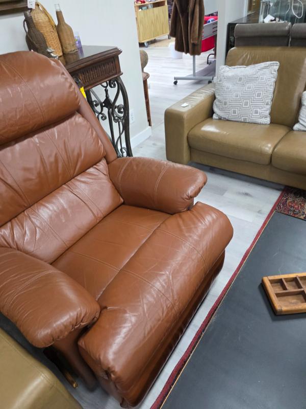 Sale Photo Thumbnail #166