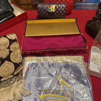 Sale Photo Thumbnail #143