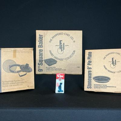 Brand New Pampered Chef Bakeware And More 