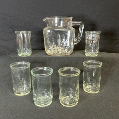 1950’s Federal Sunburst Square Glass Pitcher And Juice Glasses