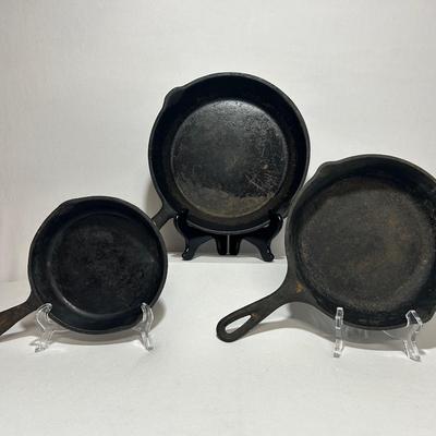 Cast Iron Skillet Trio I