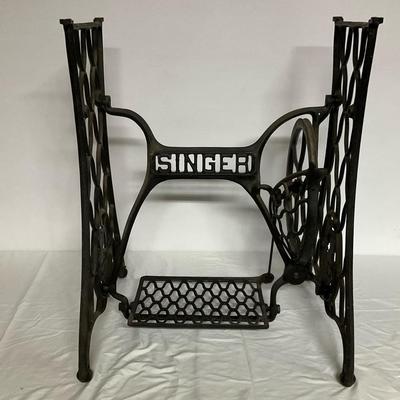 Singer Sewing Cast Iron Treader Pedal