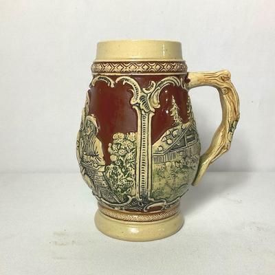 Brown And White German Bierstein 