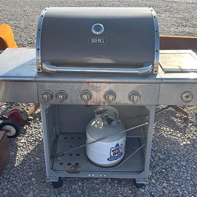 “BHG” Gas Grill 