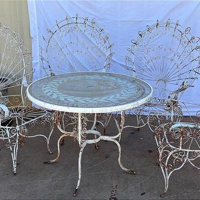 White Metal Patio Furniture 