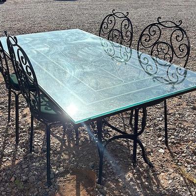 Beautiful Wrought Iron Patio Set 