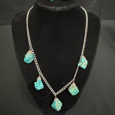 Rough Turquoise Nugget Necklace & Screw-Back Earrings Set – Silvertone Chain