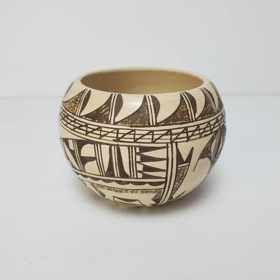 Sandra Dewa Signed Hopi Pottery Bowl - 2.5”h 3.5” Diameter