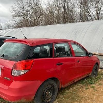 2004 Toyota Matrix - Needs starter 