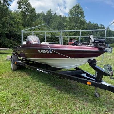 Triton Boat