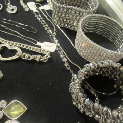 Sale Photo Thumbnail #13