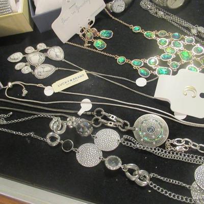 Sale Photo Thumbnail #6