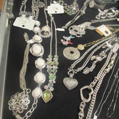 Sale Photo Thumbnail #14