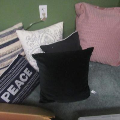 Sale Photo Thumbnail #99