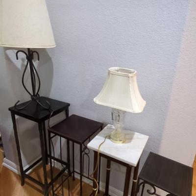 4 Accent Tables & 2 Lamps