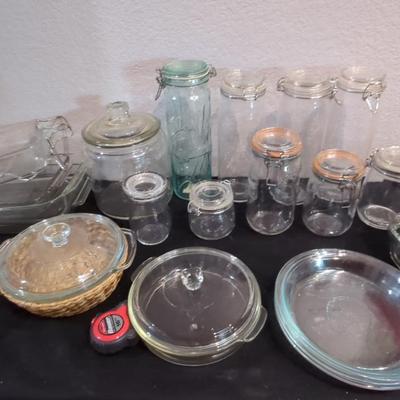 Pyrex, Anchor Hocking & More Glass Bakeware & Containers Lot