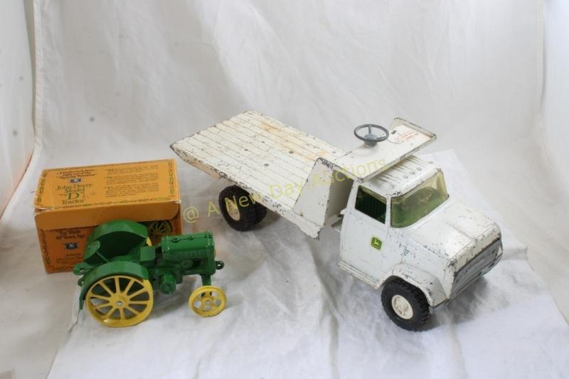 Sale Photo Thumbnail #46