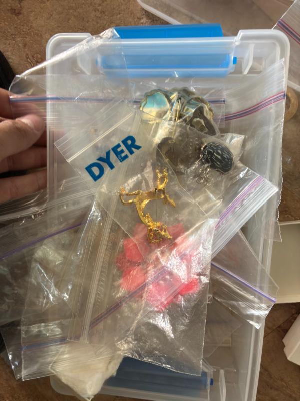 Sale Photo Thumbnail #770